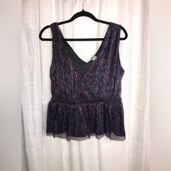 VENUS Tops - VENUS Shimmering Black and Purple Sleeveless Blouse NWOT size Large
